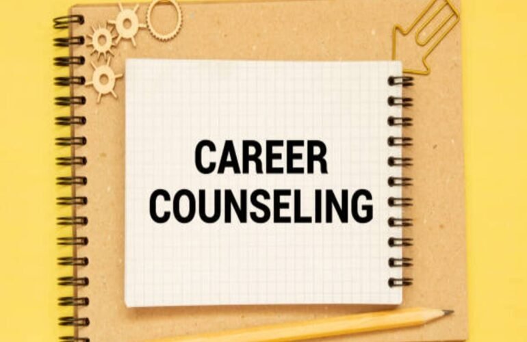 investment vs. commercial banking careers