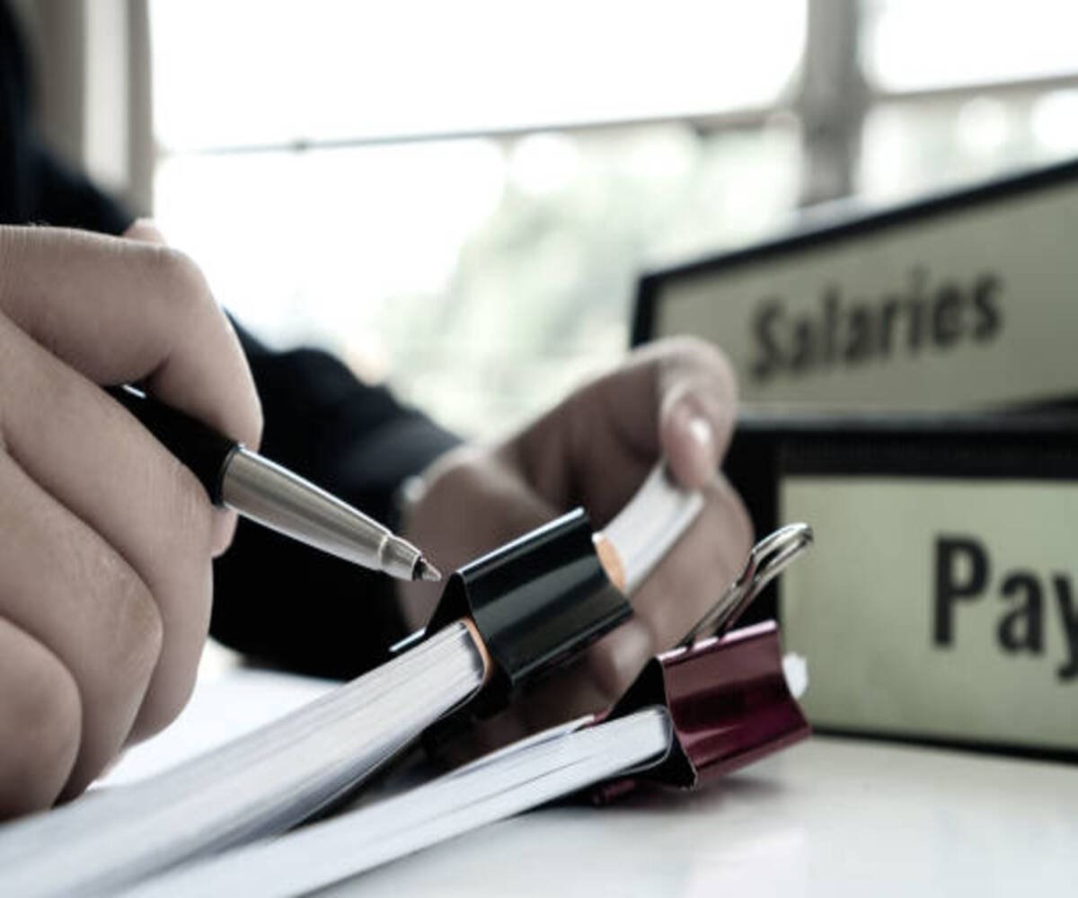 Wages and Compensation Act